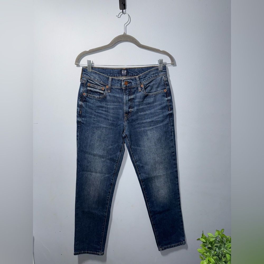 GAP women’s blue Girlfriend denim jeans Size 26 EUC